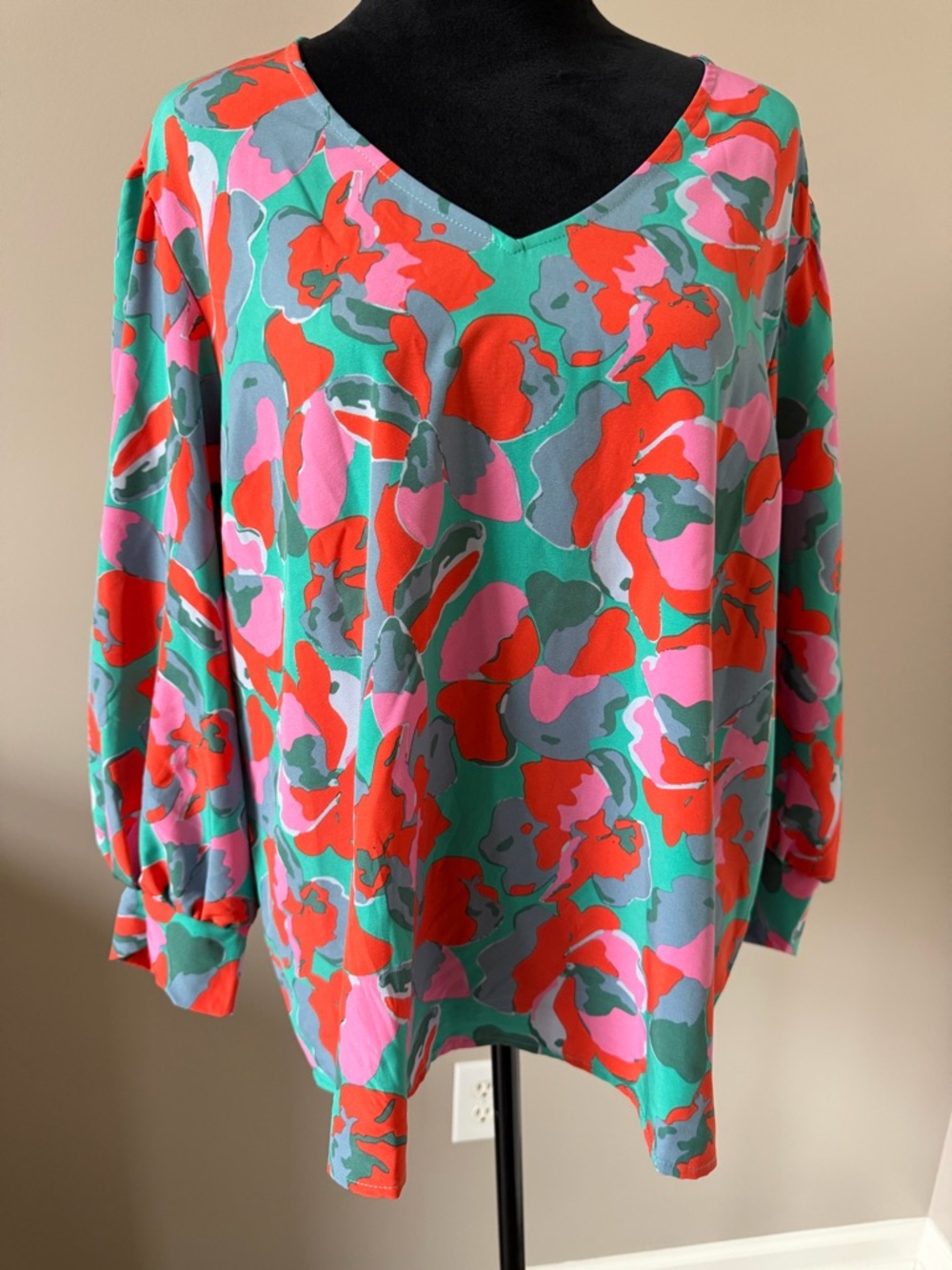 Vivid Floral V-Neck Blouse in Teal, Coral & Pink xl